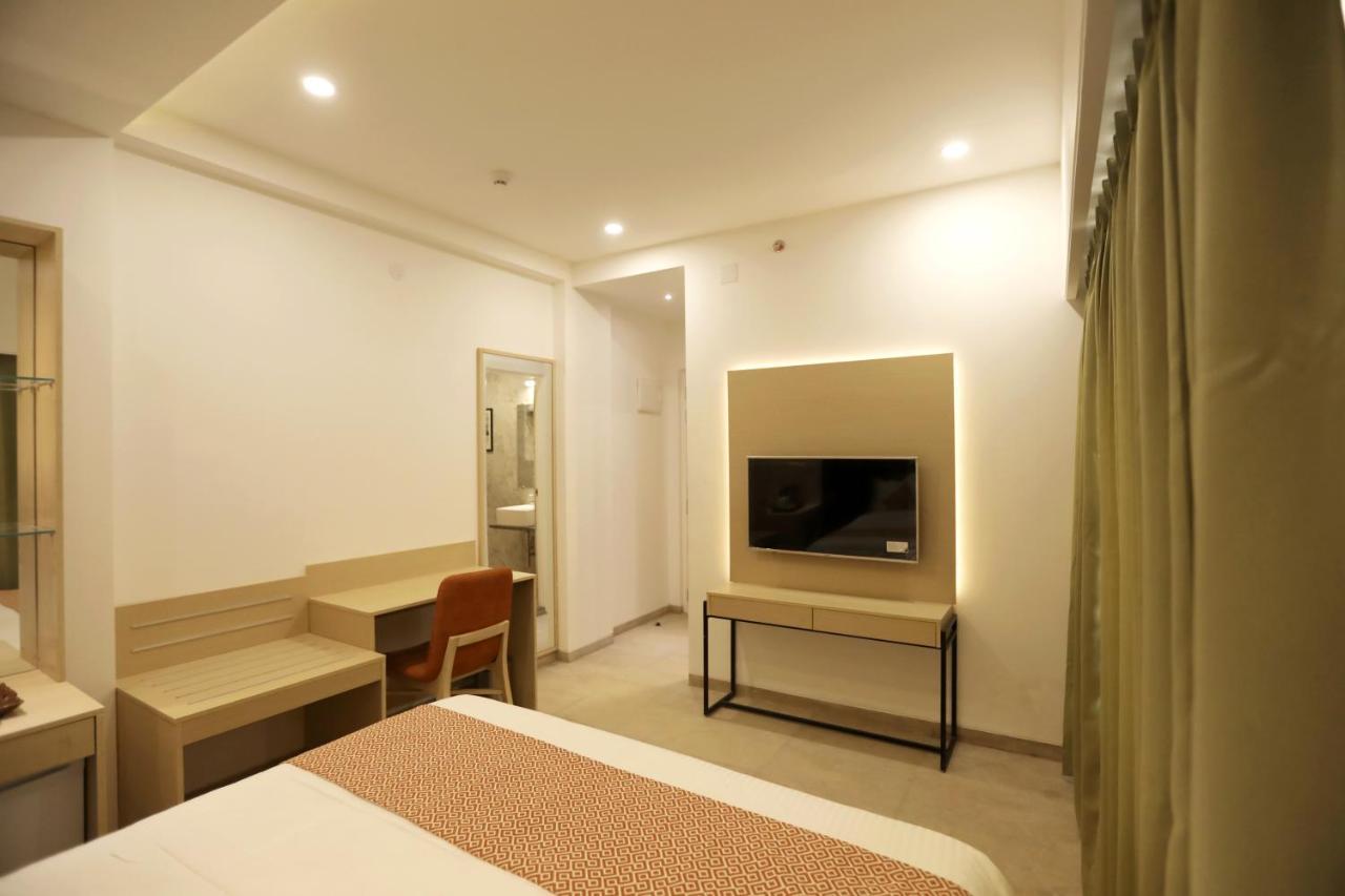 Shourya Residency Gulab Bagh Hotel Udaipur Ngoại thất bức ảnh