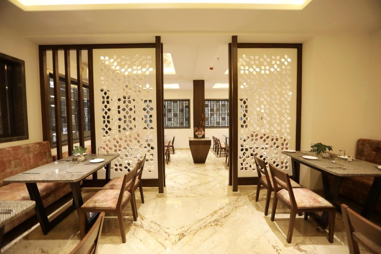 Shourya Residency Gulab Bagh Hotel Udaipur Ngoại thất bức ảnh